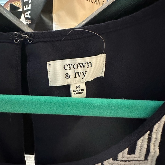 3 Crown & Ivy dresses - Picture 3 of 11